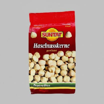 Haselnüsse - Kodsuz Gri Arka Plan